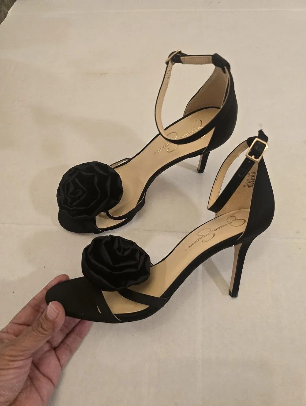 Jessica Simpson Torny Black Rose Sandals Size 9